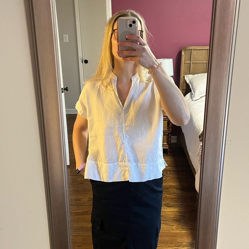 EVERLANE 100% Linen White Short Sleeve Split-Neck Top Shirt Flowy Breezy Size 4 - Picture 5 of 12